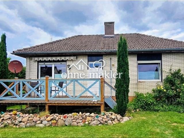Modernisiertes Einfamilienhaus mit großem Garten