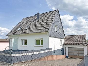 Modernisiertes Einfamilienhaus mit hochwertiger Ausstattung!