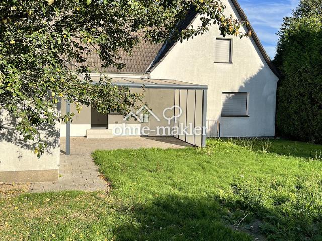 Modernisiertes Einfamilienhaus zur Miete: Modernes Familienglück mit XL Garten in Bochum Harpen!