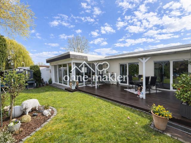 Modernisiertes Einfamilienhaus/Bungalow mit über 288m², Kellerwohnräumen und Stellplätzen