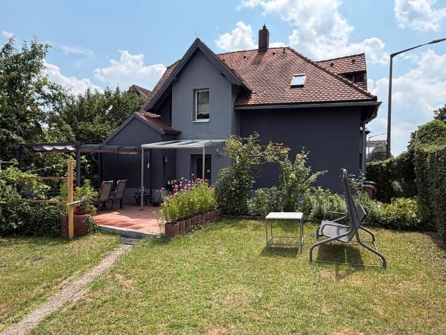 Modernisiertes, gemütliches Einfamilienhaus mit großem Garten