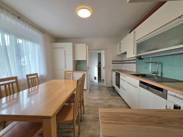 Modernisiertes Haus mit 2 Wohneinheiten!