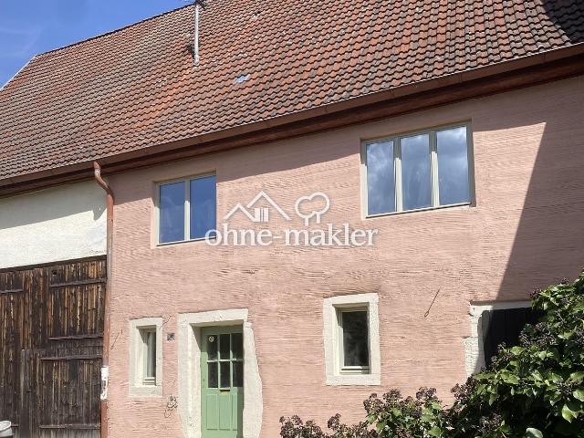 Modernisiertes Haus mit Wärmepumpe für 290.000 bei Herrenberg/ Tübingen