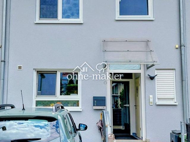 Modernisiertes Reihenmittelhaus mit Garten, Sauna und Photovoltaikanlage