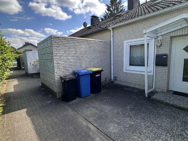 Modernisiertes Reihenmittelhaus in Osnabrück / Erbpachtgrundstück / vermietet