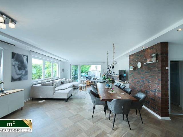 Modernisierter Bungalow mit Einliegerwohnung, viel Privatsphäre und idyllischem Grundstück