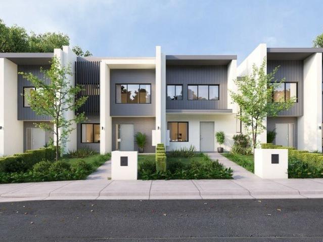 Modernistic, Luxurious Townhouses