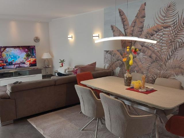 Modernized bungalow with garden & garage in quiet Düsseldorf Urdenbach