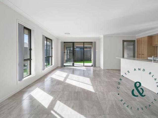 Modernized & Comfortable Family Home