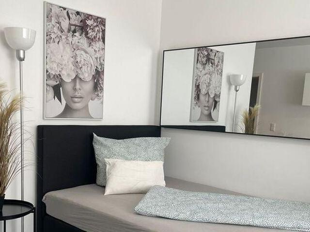 Modernly furnished 1 room apartment