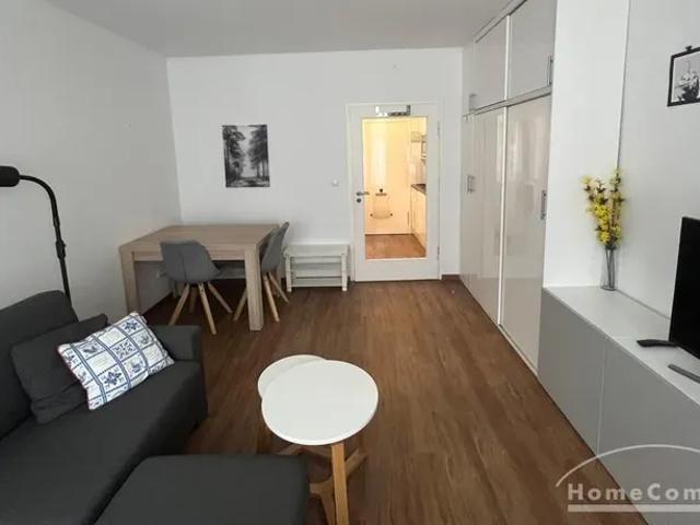 Modernly furnished 1 room apartment with balcony in Schwabing