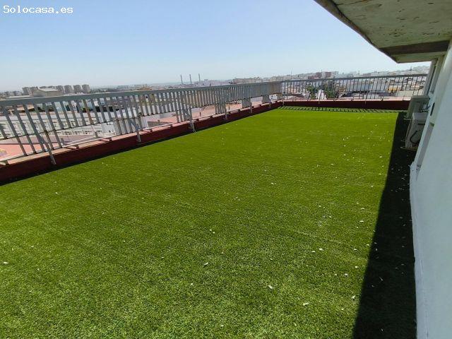 Moderno Ático Reformado Plaza Arenal