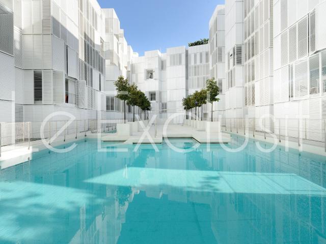 Moderno apartamento con terraza en Ibiza