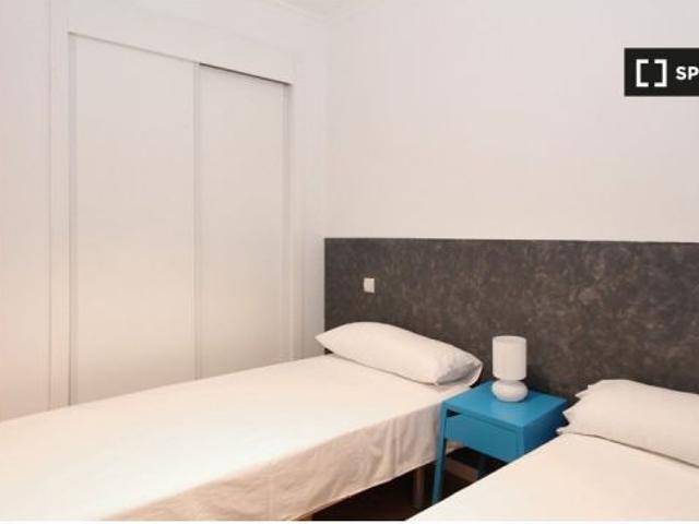Moderno apartamento de 1 dormitorio en alquiler en Villaverde