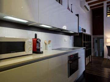 Piso de 2 habitaciones en alquiler en Vila de Gràcia, Barcelona