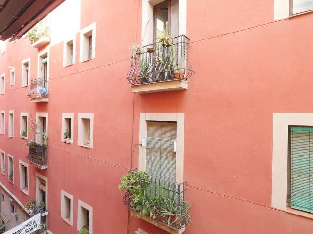 Moderno apartamento de 2 dormitorios en alquiler en El Raval, Barcelona