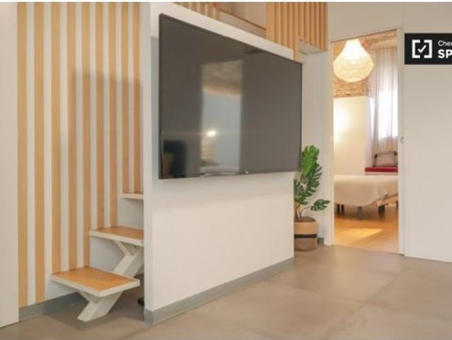 Moderno apartamento de 5 dormitorios con 4 baños en alquiler en Centro