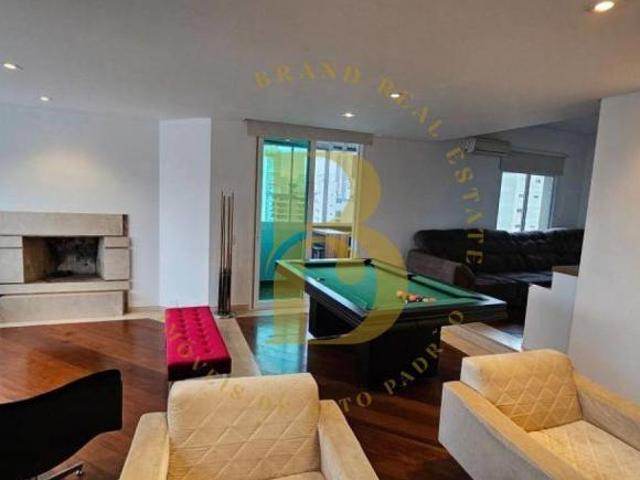 Moderno apartamento em Moema