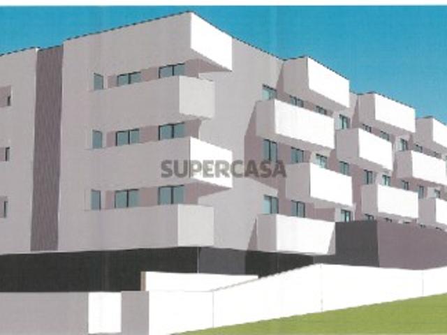 Moderno Apartamento T3 em Chaves, Vila Real