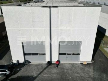 Moderno Capannone Industriale Lumino