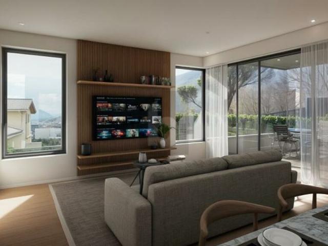 MODERNO CON FINITURE PREGIATE