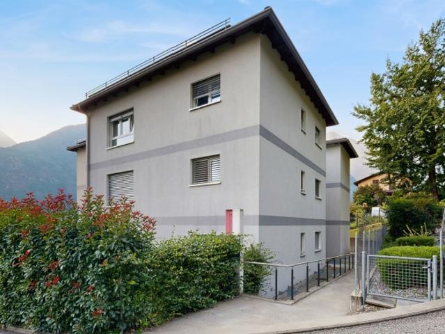 Moderno con giardino privato a 10 minuti da Bellinzona