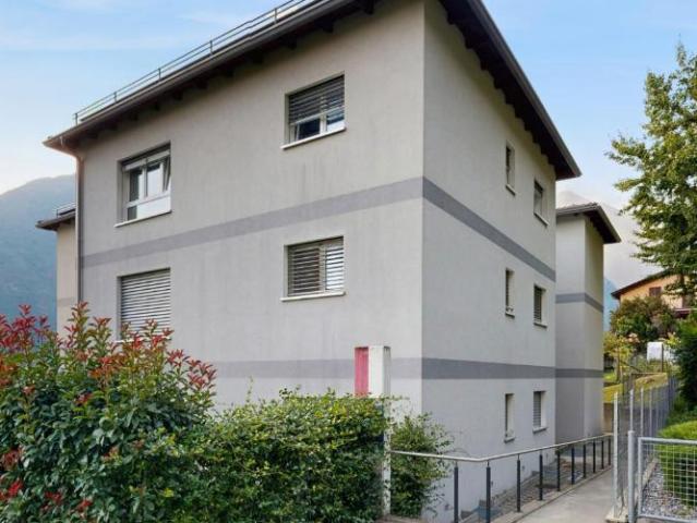 Moderno con giardino privato a 10 minuti da Bellinzona