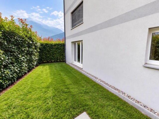 Moderno con giardino privato a 10 minuti da Bellinzona