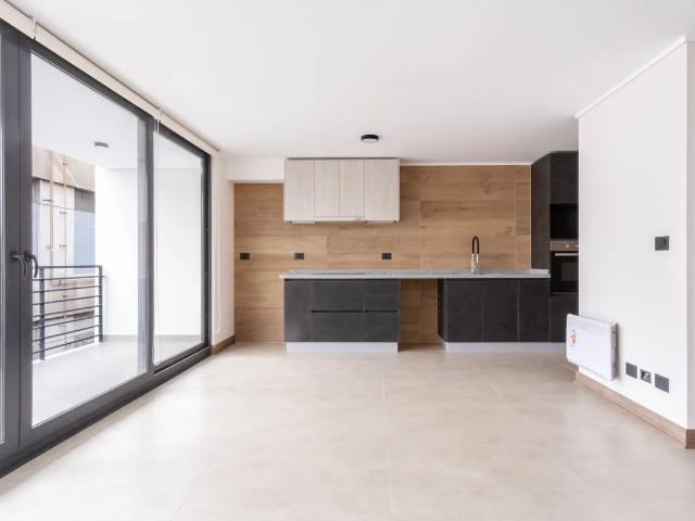 Moderno duplex 2d3b y terraza, metro simon bolivar