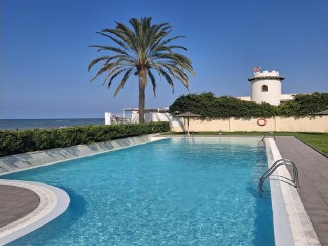Moderno Dúplex en Playa Setla Mirarrosa, Denia Ideal para Vacaciones