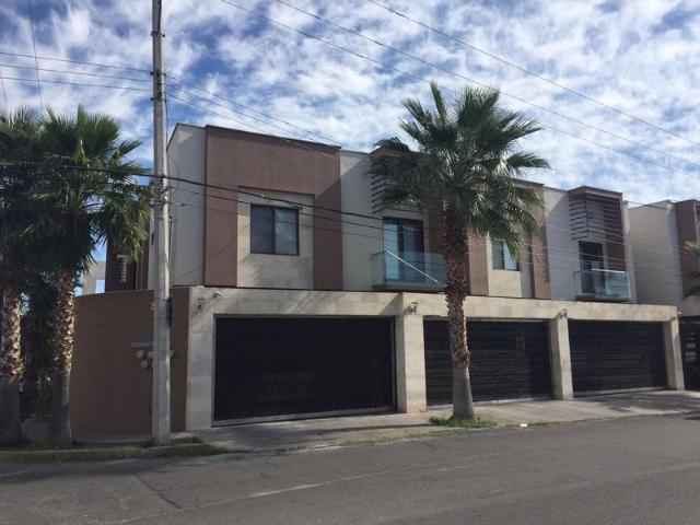 MODERNO DEPARTAMENTO AMUEBLADO EN QUINTAS DEL SOL