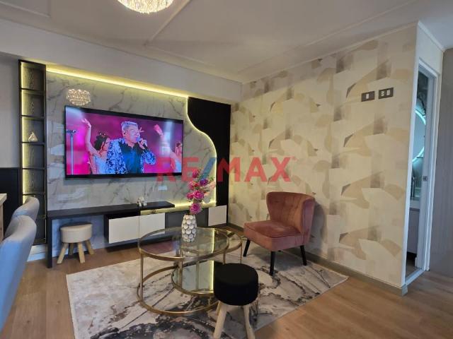 ¡Moderno Departamento En Luxury Towers Piso 2! ️