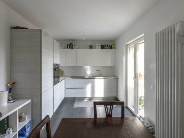 MODERNO E LUMINOSO 3.5 LOCALI IN NUOVA RESIDENZA A RANCATE