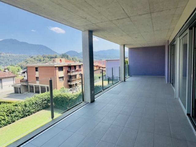 MODERNO E LUMINOSO 2.5 LOCALI CON AMPIA TERRAZZA A GRAVESANO
