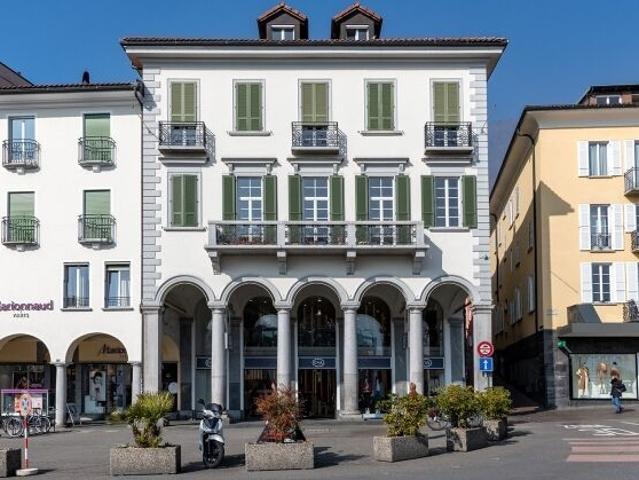 Moderno e vicino alla stazione
