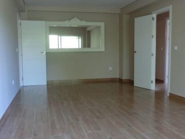 Moderno Piso en Alquiler en Fleming, Córdoba