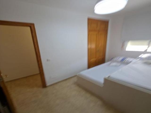 Moderno Piso en Alquiler en Los Alcázares por €690/mes ?