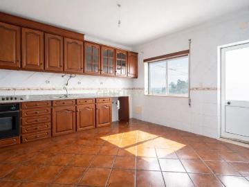 Moderno T2+1 com 2 casas de banho na Lousã, Coimbra