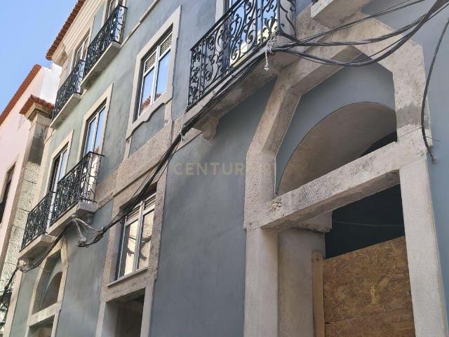 Moderno T2 no centro histórico de Setúbal ao pé da Avenida Luisa Todi
