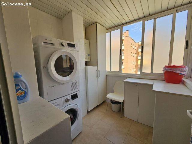 Moderno y Amplio Piso en Elche con plaza de garaje