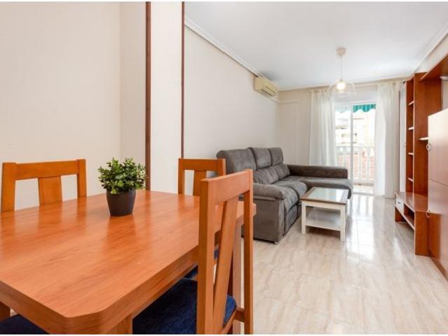 Moderno y acogedor apartamento a 5 min de la Playa del Cura TORREVIEJA ALICANTE ESPAÑA
