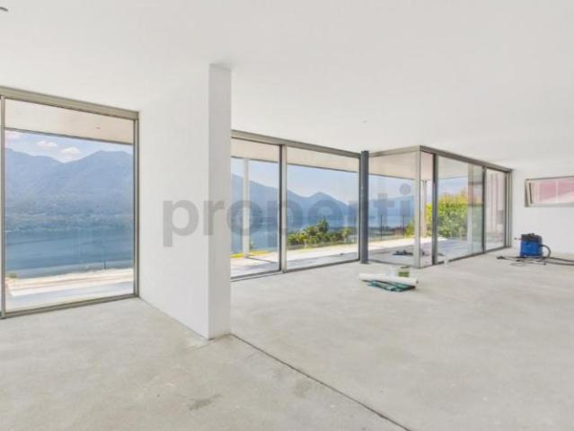 Moderno 4.5 Zimmerwohnung mit grosszügigem Balkon, Brione sopra Minusio