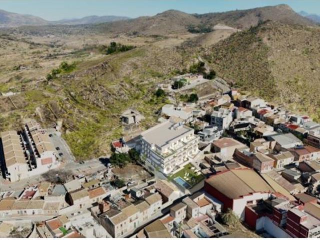 Modernos apartamentos en Urb con Piscina. Bajos, 1º, 2º y Aticos, con 3 dormitorios y 2 baños, o 2 d