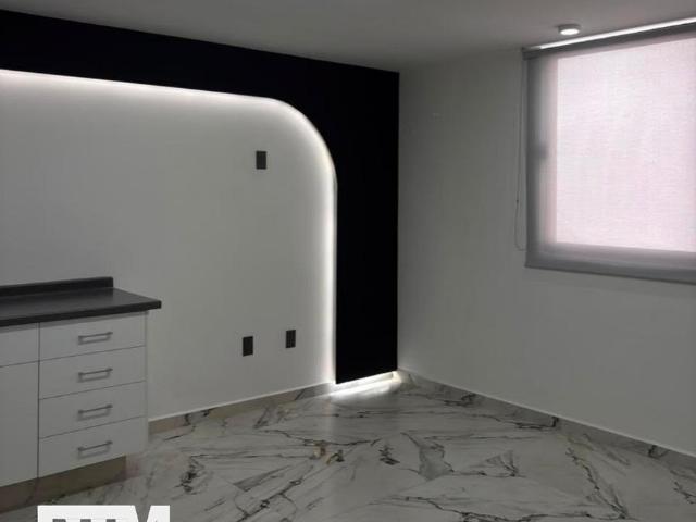 MODERNOS CONSULTORIOS EN RENTA EN LOMAS 3RA