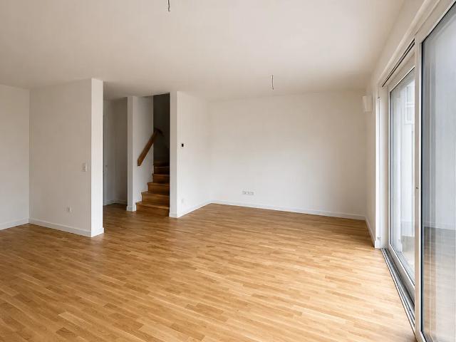 Modernste Doppelhaushälften Neubau