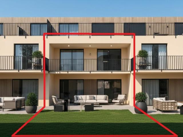 4.5 Zimmer Gartenwohnung im Maisonette Stil mit Terrasse, Balkon & Master Bedroom