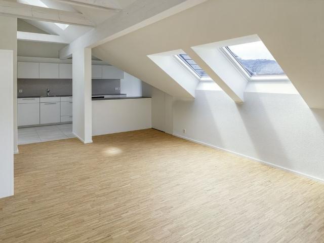 Modere Wohnung sucht Familie!