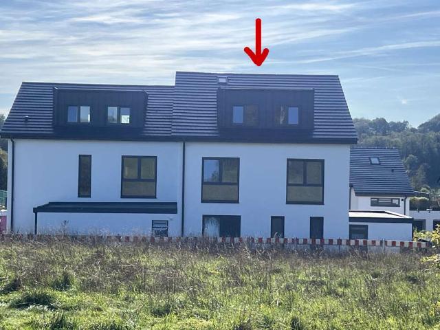 MODERENE DOPPELHAUSHÄLFTE: URBANER KOMFORT MAXIMALE RUHE! DHH mit Einliegerwohnung