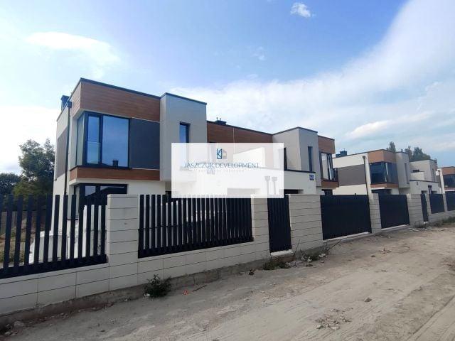 Modna 168,80 m², Łazy