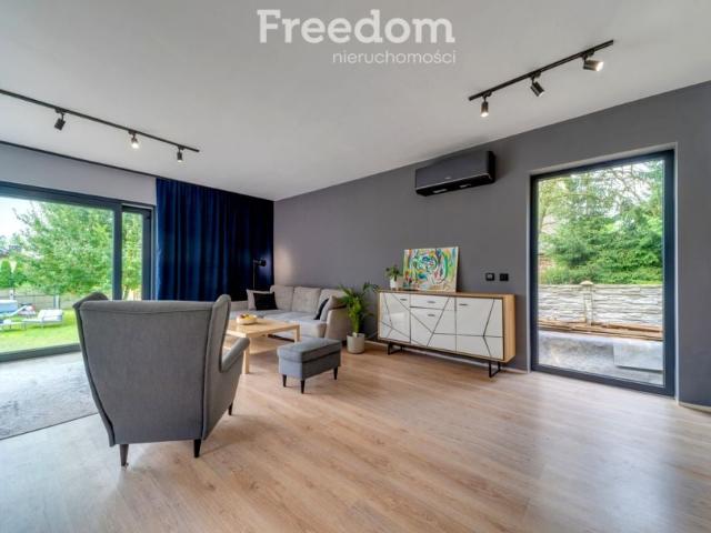 Modrzejowska 175 m², Dąbrowa Górnicza